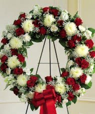 Red & White Standing Wreath
