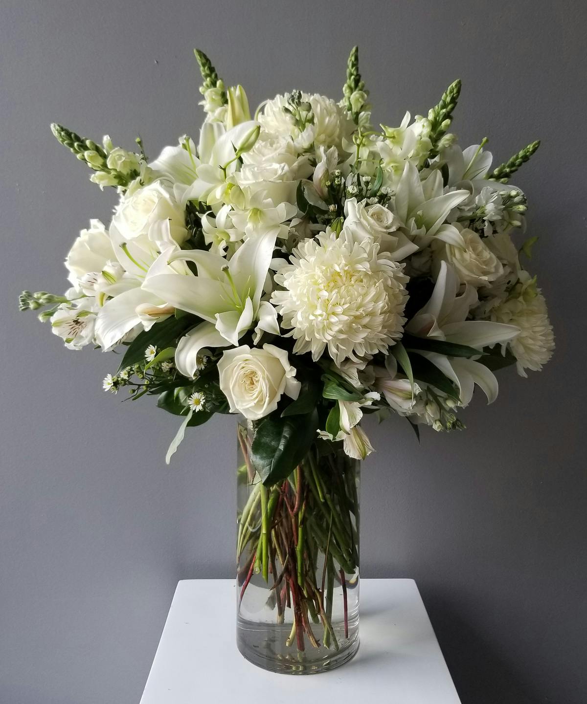 Classic All White Baltimore (MD) SameDay Flower Delivery Flowers