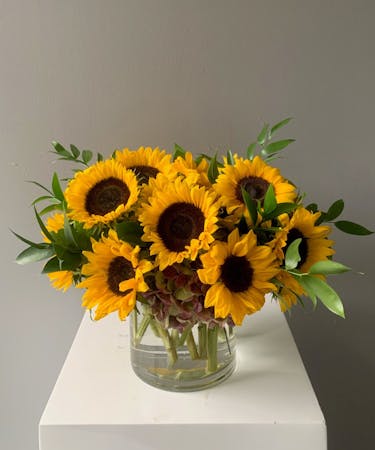 Classic Sunflower Wedding Centerpieces