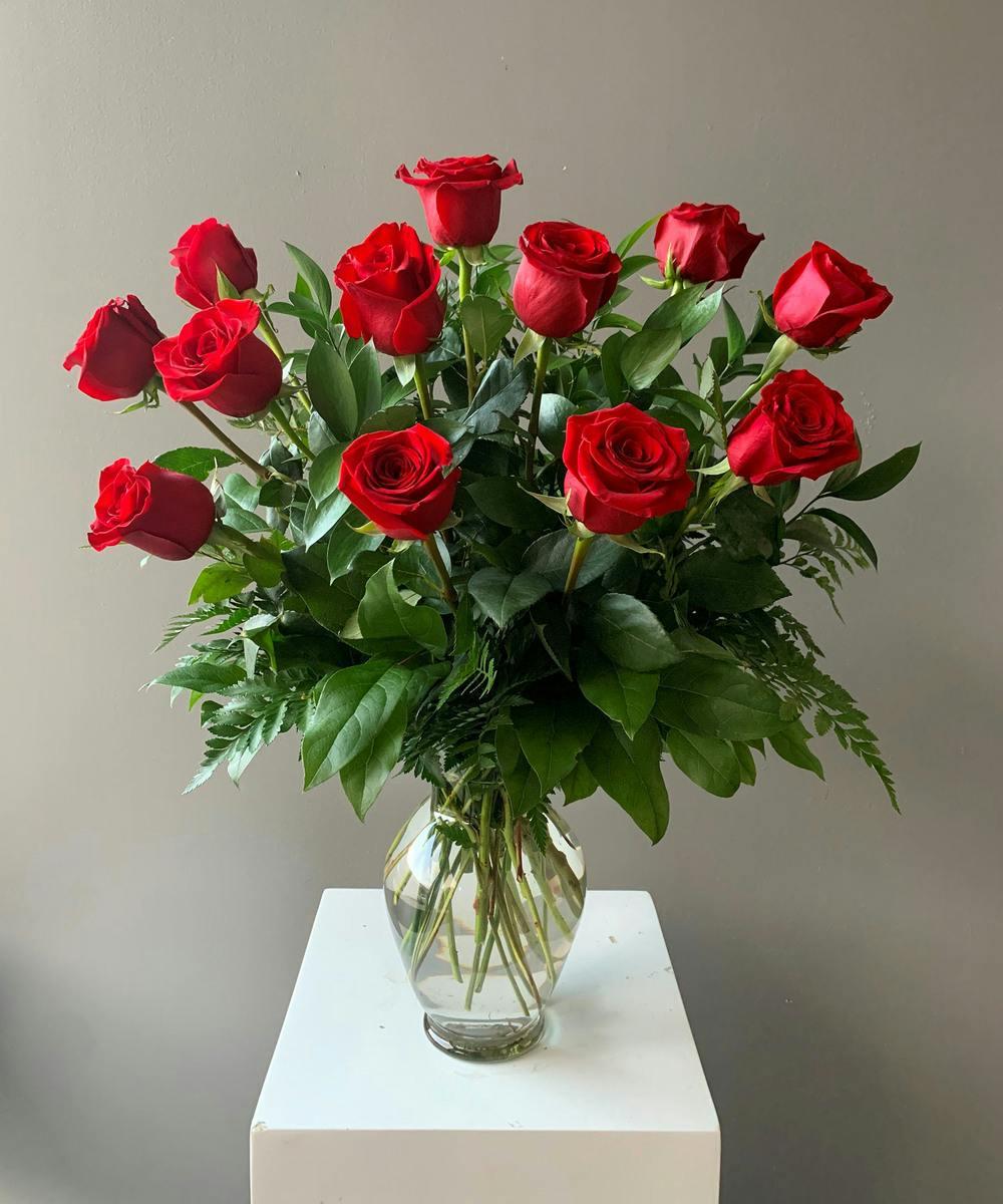12 Red Roses Owings Mills & Baltimore (MD) Flower Delivery Flowers