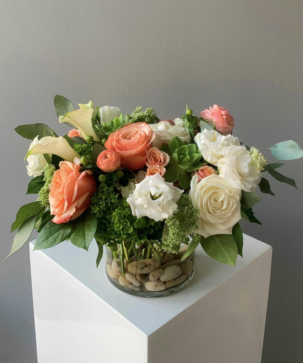 Natural Romance Baltimore (MD) SameDay Flower Delivery Flowers