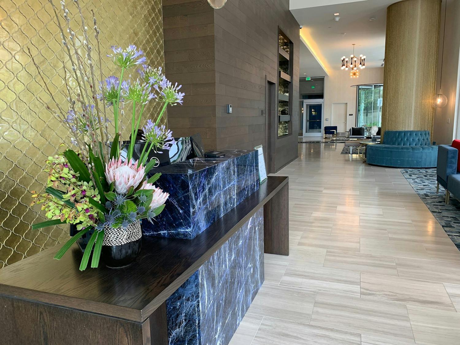 Flowers & Fancies Baltimore & Owings Mills (MD) Flower, Plant, & Gift